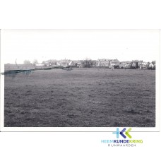 Zicht op Tolkamer vanaf de Krib (weg door de Oude Rijn) 04-1972